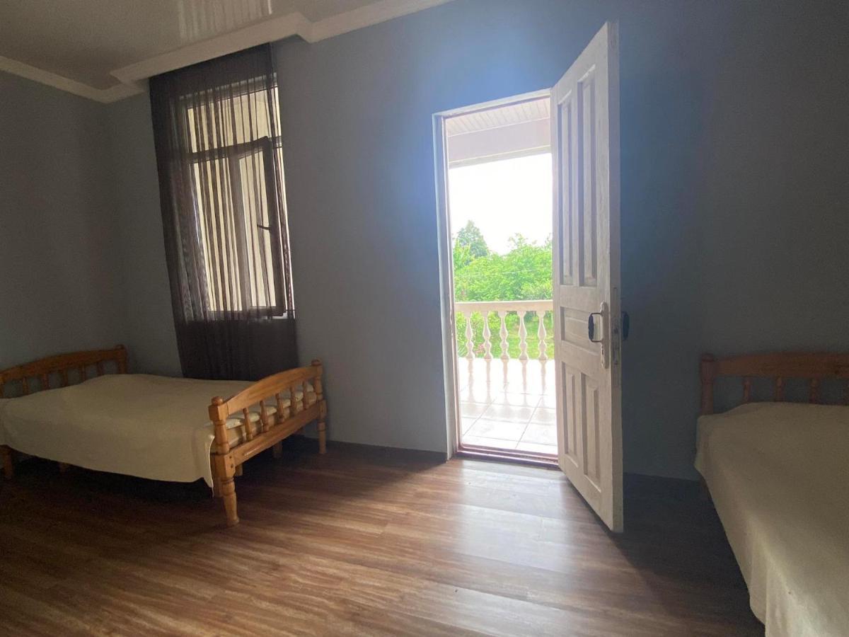Natia Guest House 科布列季 外观 照片